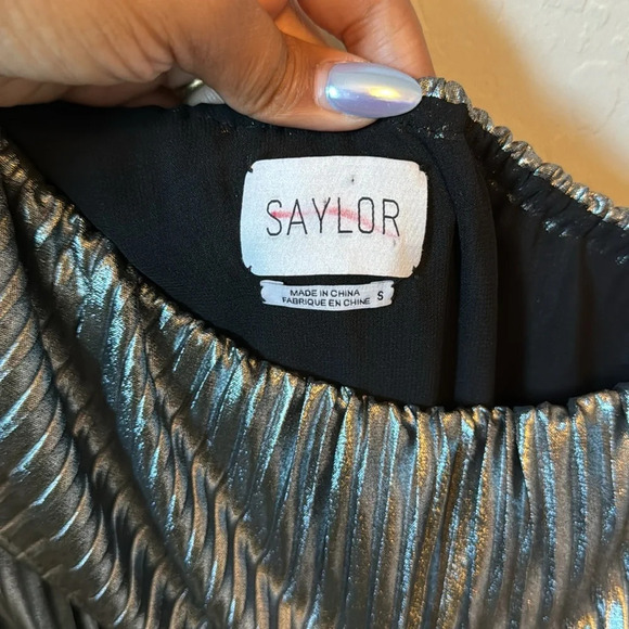 NWT Saylor Metallic Gun Metal Silver One Shoulder Mini Ruffle Dress Size S - Picture 4 of 6